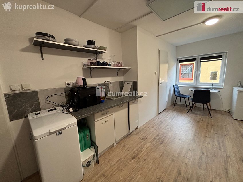 Prodej bytu 2+kk 46 m^2 Josefa Černíka, Luhačovice 