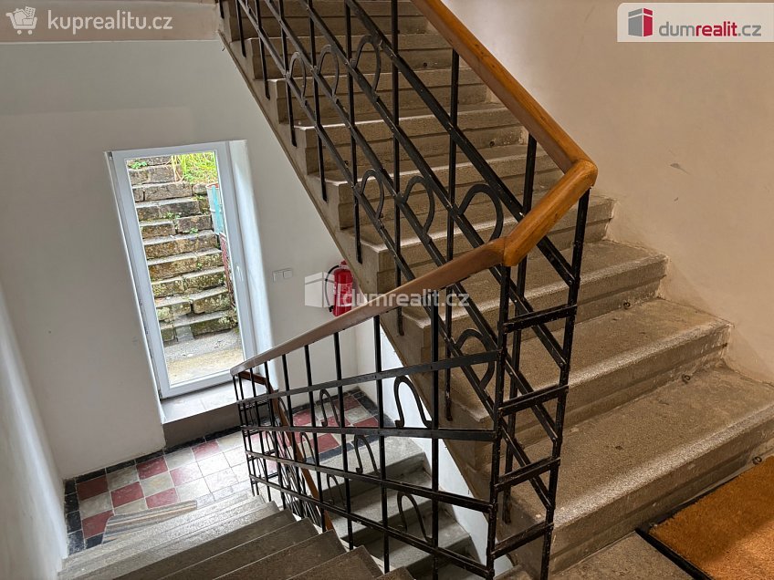 Prodej bytu 2+kk 46 m^2 Josefa Černíka, Luhačovice 