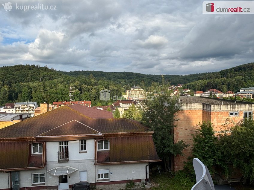 Prodej bytu 2+kk 46 m^2 Josefa Černíka, Luhačovice 