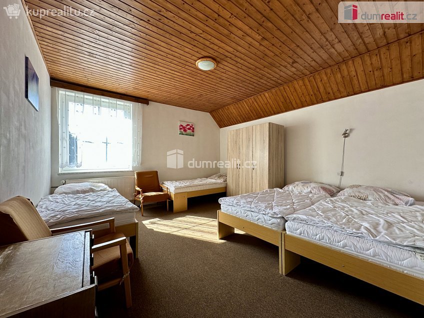 Prodej  rodinného domu 140 m^2 Školní louka, Pernink 