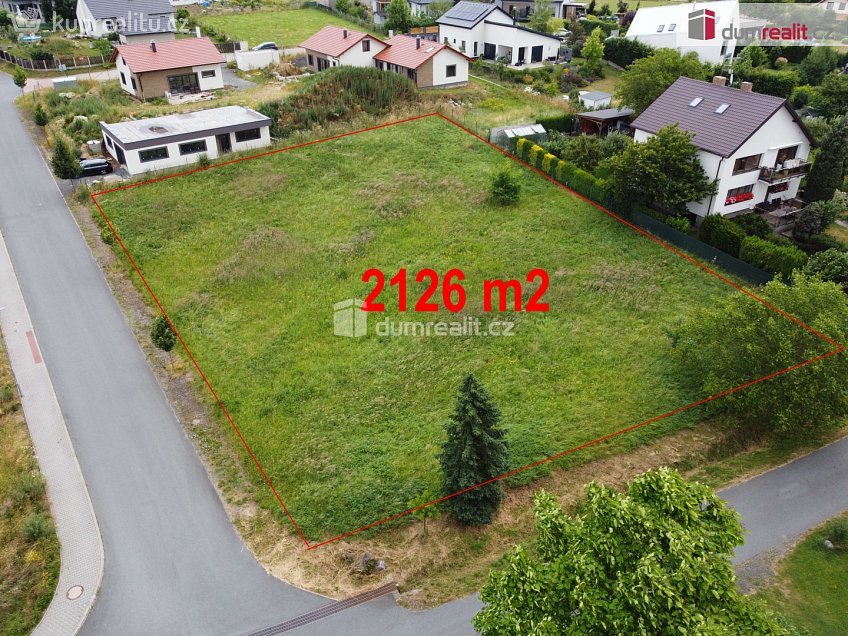 Prodej  stavebního pozemku 2126 m^2 Úzká, Struhařov 