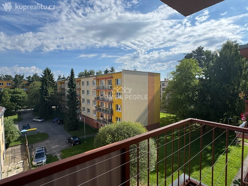 Pronájem bytu 3+1 77 m^2 E. Beneše, České Budějovice 