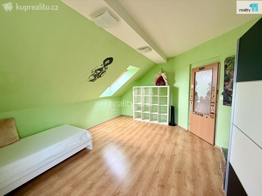 Prodej  rodinného domu 210 m^2 Břasy, Břasy 