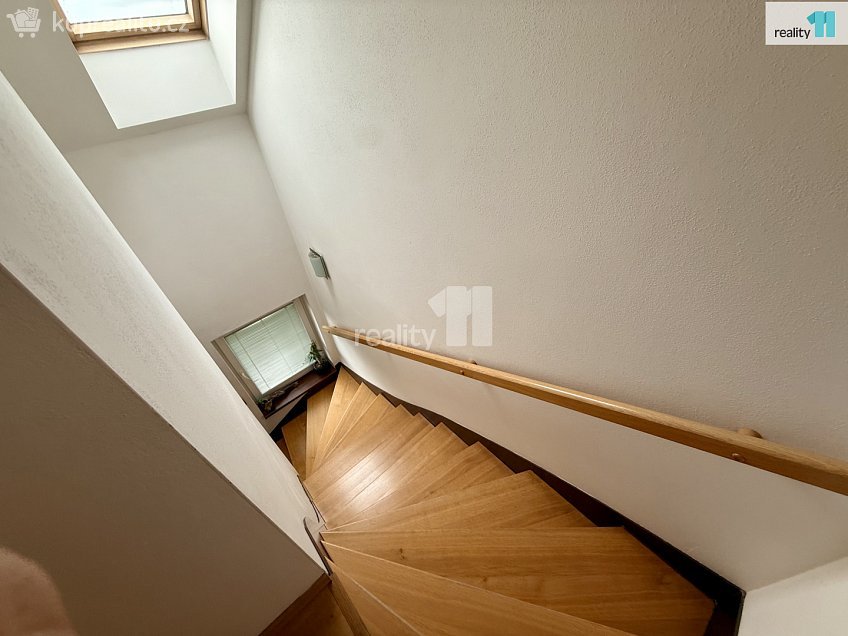 Prodej  rodinného domu 210 m^2 Břasy, Břasy 