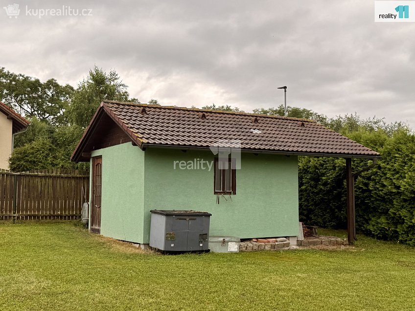 Prodej  rodinného domu 210 m^2 Břasy, Břasy 
