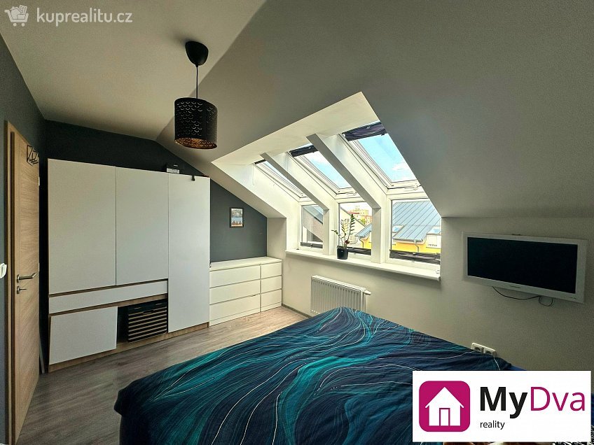 Prodej bytu 3+kk 77 m^2 Staré vinice, Znojmo 