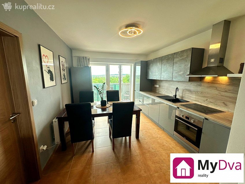 Prodej bytu 3+kk 77 m^2 Staré vinice, Znojmo 