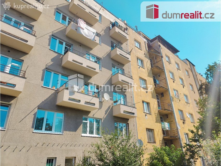 Pronájem bytu 2+1 65 m^2 28. pluku, Praha 10 