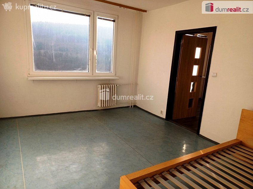 Pronájem bytu 1+1 38 m^2 Na Vyhlídce, Děčín 