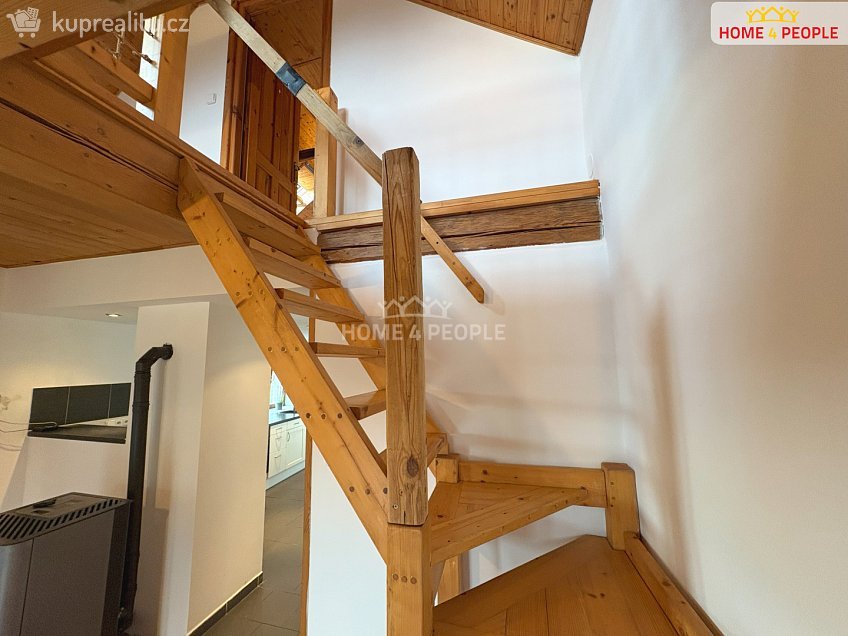 Prodej  rodinného domu 92 m^2 Svojšice, Svojšice 