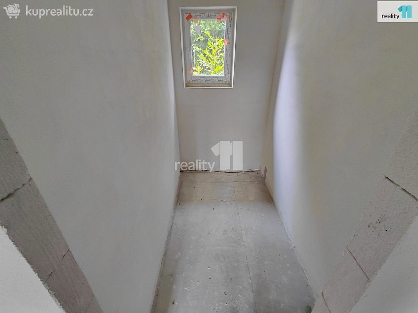 Prodej  rodinného domu 80 m^2 Poštovská, Kyšice 