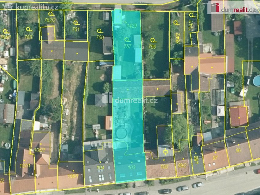 Prodej  rodinného domu 130 m^2 náměstí J. V. Kamarýta, Velešín 