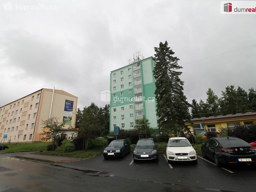 Prodej bytu 3+1 64 m^2 Sídliště, Rotava 