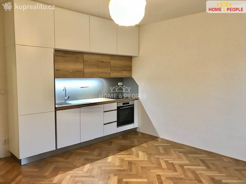 Pronájem bytu 2+kk 50 m^2 Spáčilova, Brno 