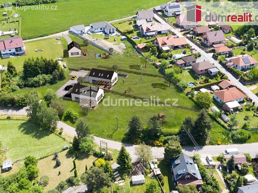Prodej  stavebního pozemku 3661 m^2 Včelákov, Včelákov 