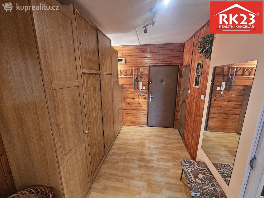 Prodej bytu 3+1 60 m^2 Na Třešňovce 562, Mariánské Lázně 