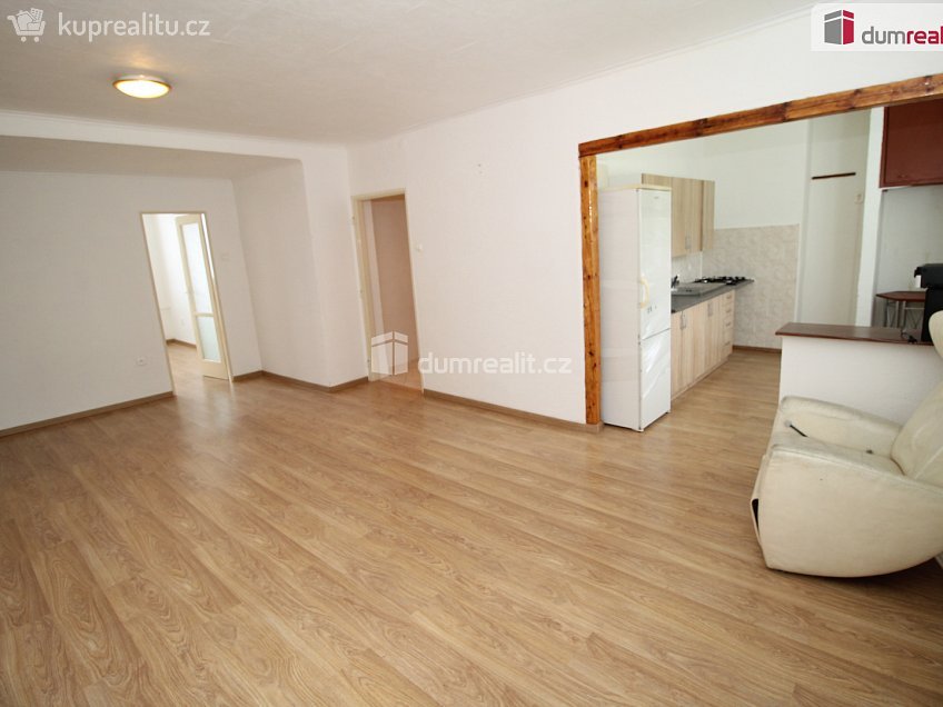 Prodej bytu 2+1 57 m^2 Okružní, Habartov 
