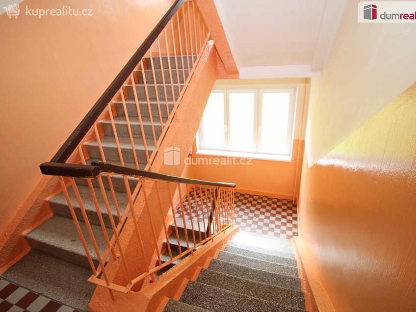 Prodej bytu 2+1 57 m^2 Okružní, Habartov 