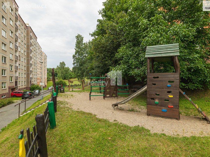 Prodej bytu 2+kk 42 m^2 Dvořákova, Děčín 