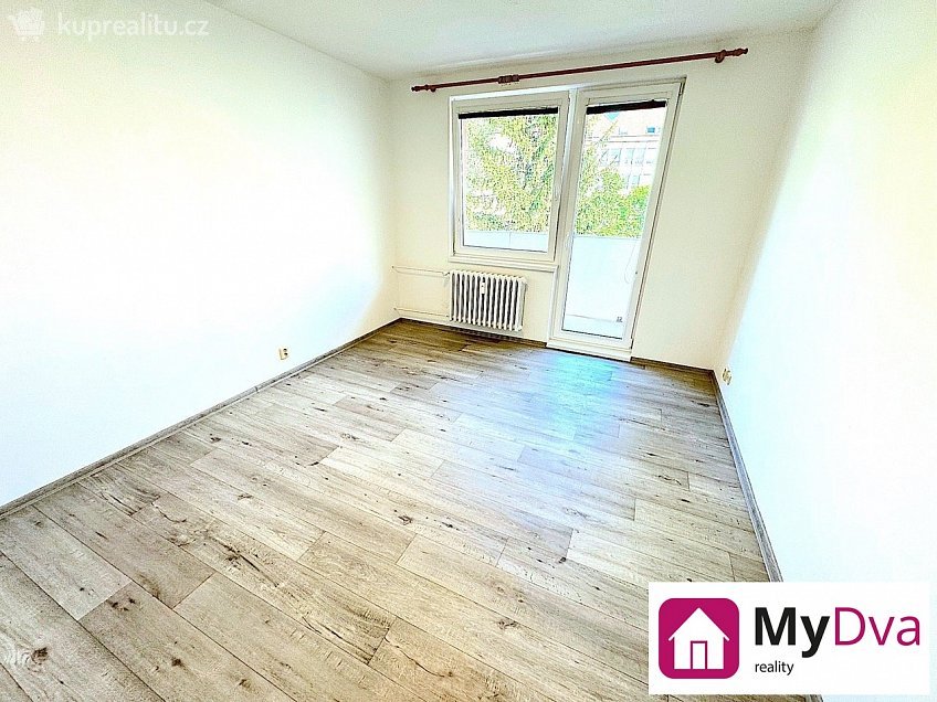 Pronájem bytu 1+1 34 m^2 Coufalova, Znojmo 