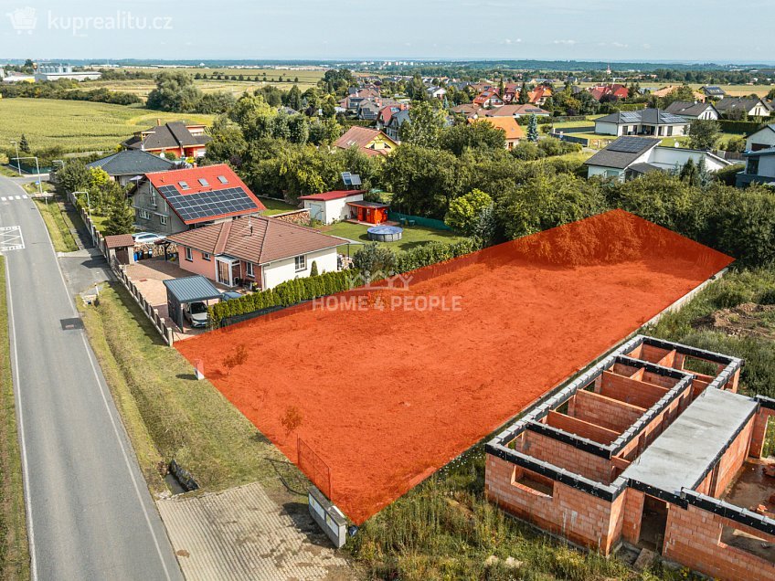 Prodej  stavebního pozemku 1133 m^2 K Polníku, Křenice 