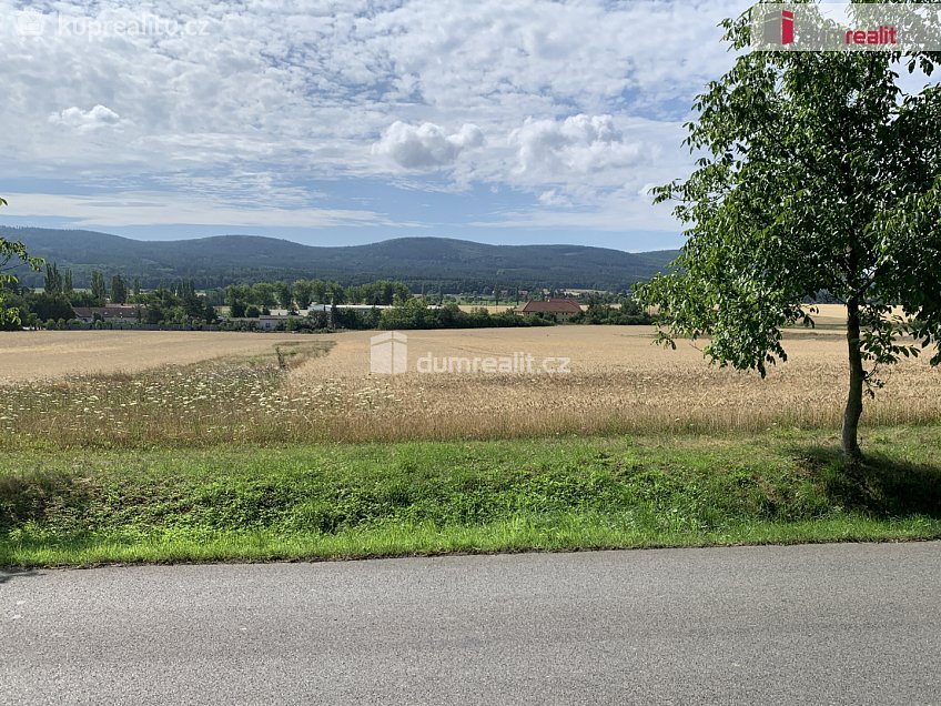 Prodej  stavebního pozemku 1137 m^2 Všeradice, Všeradice 