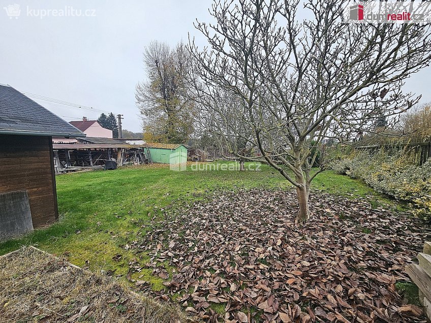 Prodej  stavebního pozemku 831 m^2 Kamenný Újezd, Kamenný Újezd 
