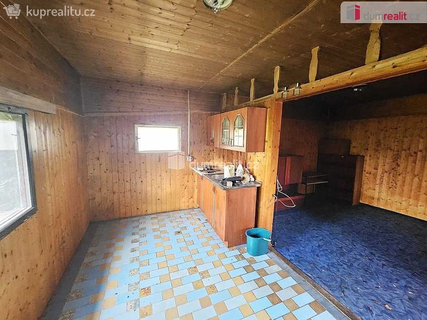 Prodej  stavebního pozemku 831 m^2 Kamenný Újezd, Kamenný Újezd 