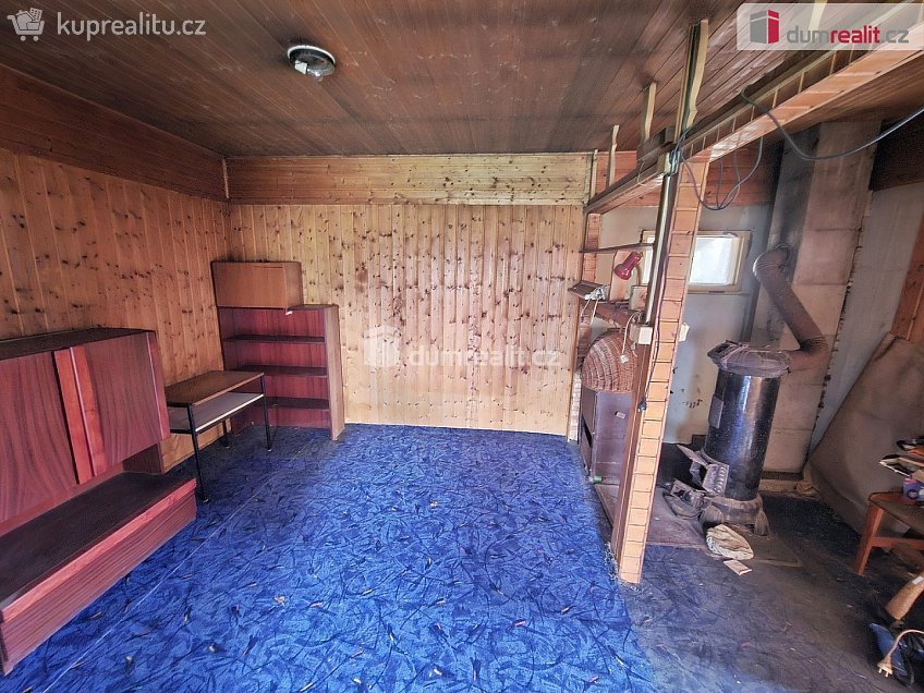 Prodej  stavebního pozemku 831 m^2 Kamenný Újezd, Kamenný Újezd 
