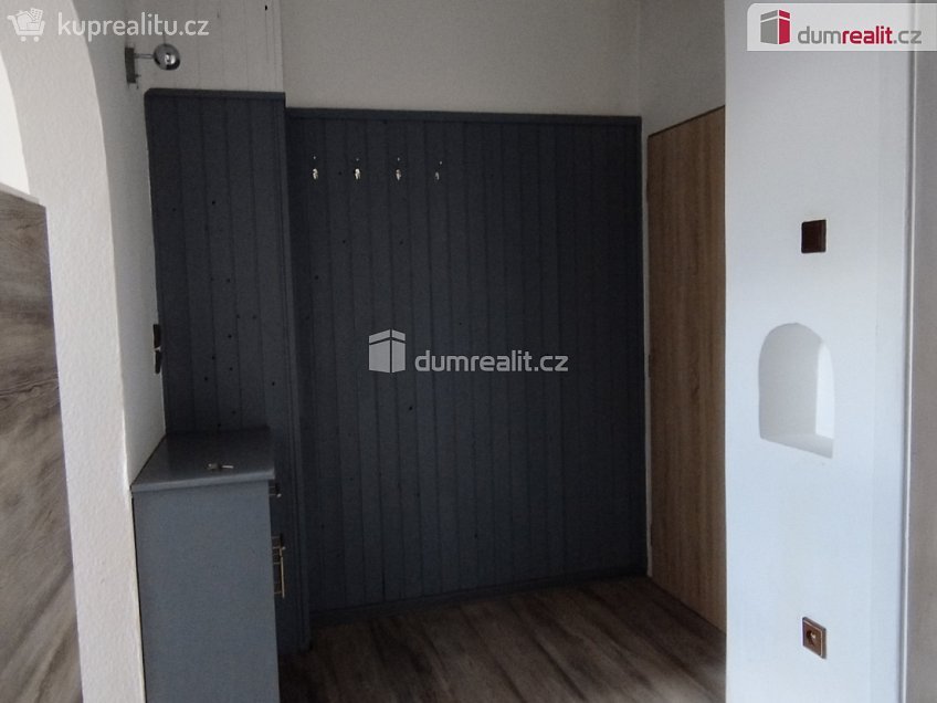 Prodej bytu 3+1 69 m^2 Komenského, Opava 