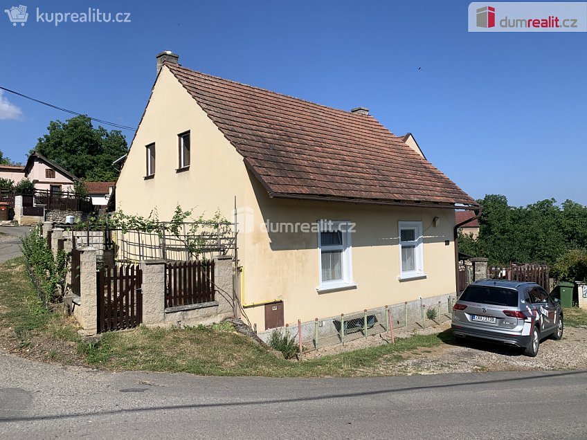 Prodej  rodinného domu 70 m^2 Karlštejn, Karlštejn 