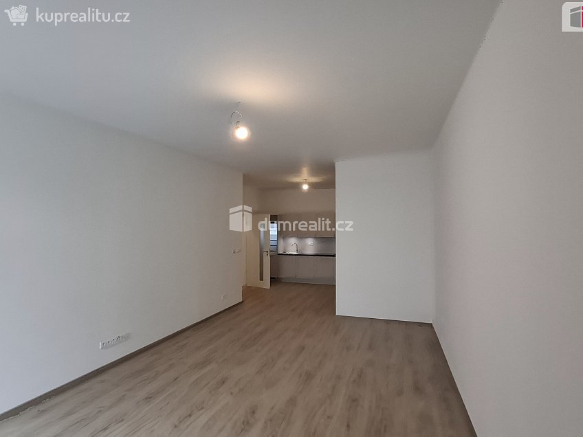 Pronájem bytu 2+kk 61 m^2 Plaská, Plzeň 