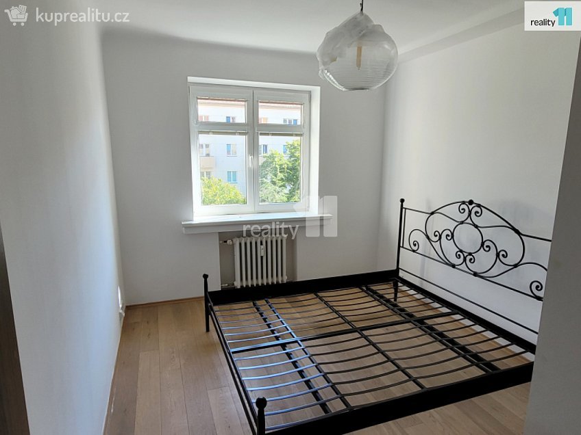 Pronájem bytu 3+kk 67 m^2 Gruzínská, Praha 10 