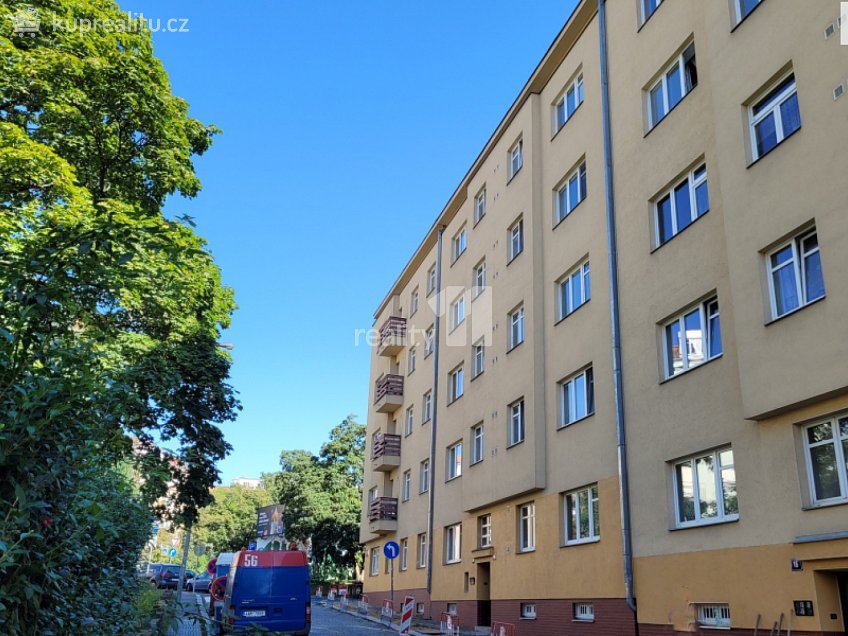Pronájem bytu 3+kk 67 m^2 Gruzínská, Praha 10 