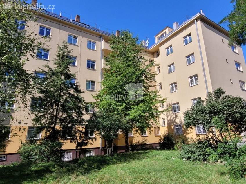 Pronájem bytu 3+kk 67 m^2 Gruzínská, Praha 10 