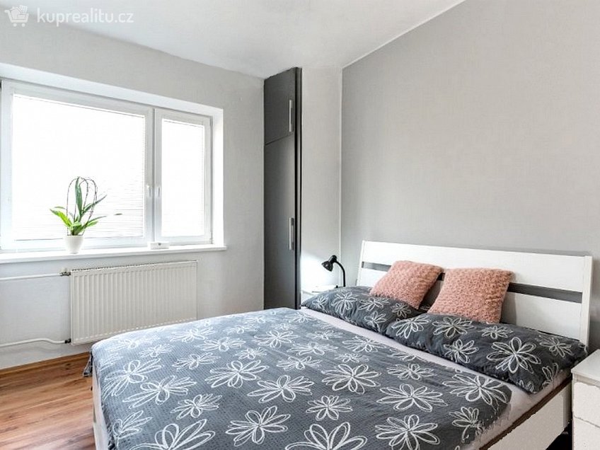 Pronájem bytu 2+kk 65 m^2 Zelnice II, Slavkov u Brna 68401