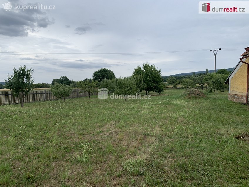 Prodej  stavebního pozemku 1028 m^2 Osov, Osov 