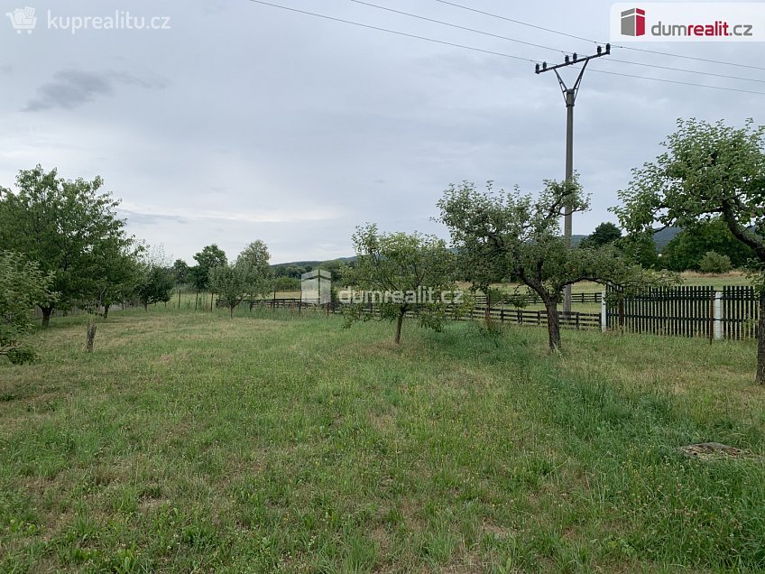 Prodej  stavebního pozemku 1028 m^2 Osov, Osov 