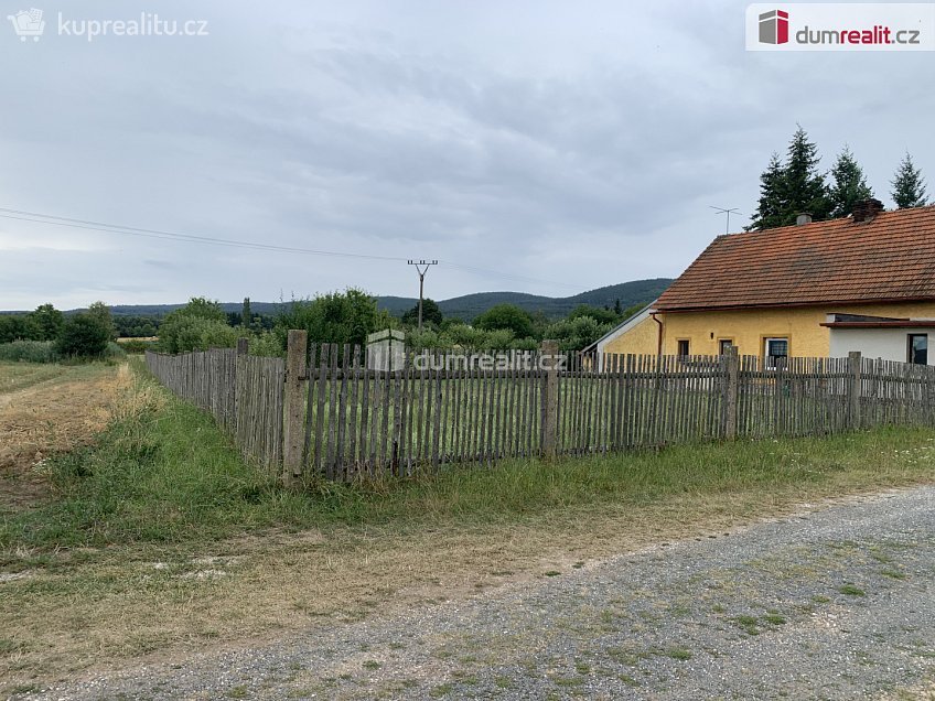 Prodej  stavebního pozemku 1028 m^2 Osov, Osov 