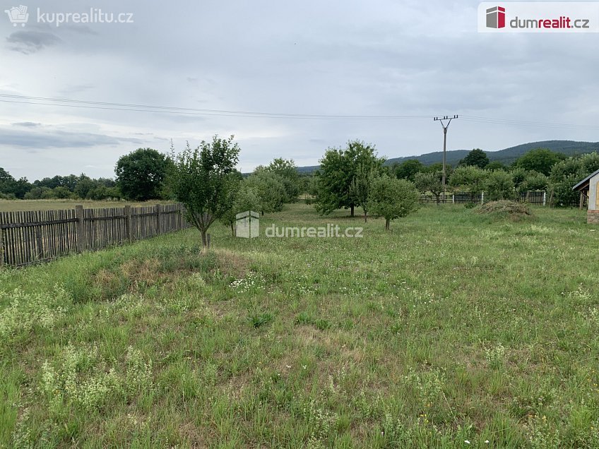 Prodej  stavebního pozemku 1028 m^2 Osov, Osov 