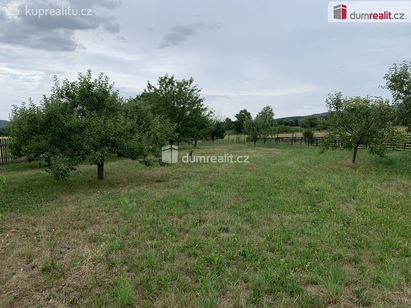 Prodej  stavebního pozemku 1028 m^2 Osov, Osov 