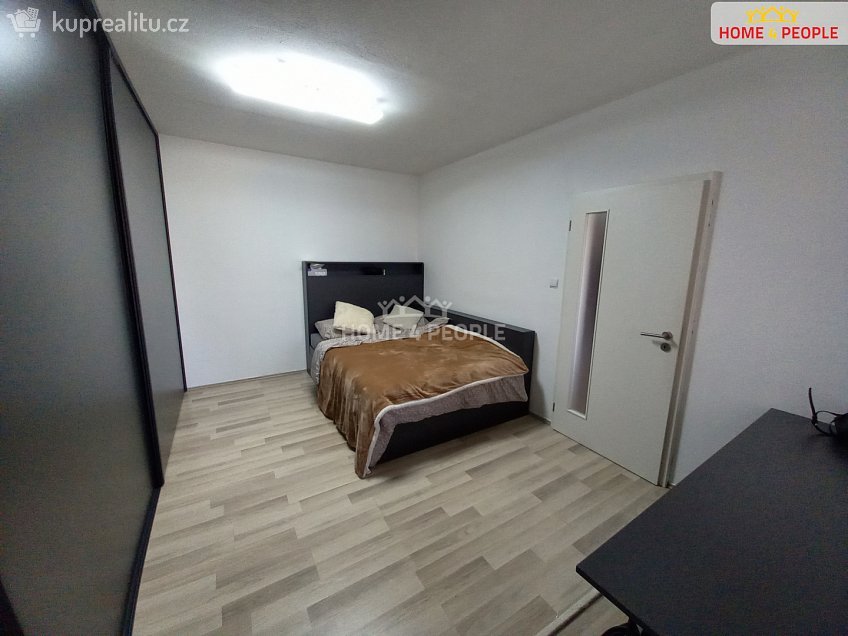 Pronájem bytu 1+1 40 m^2 Větrná, České Budějovice 