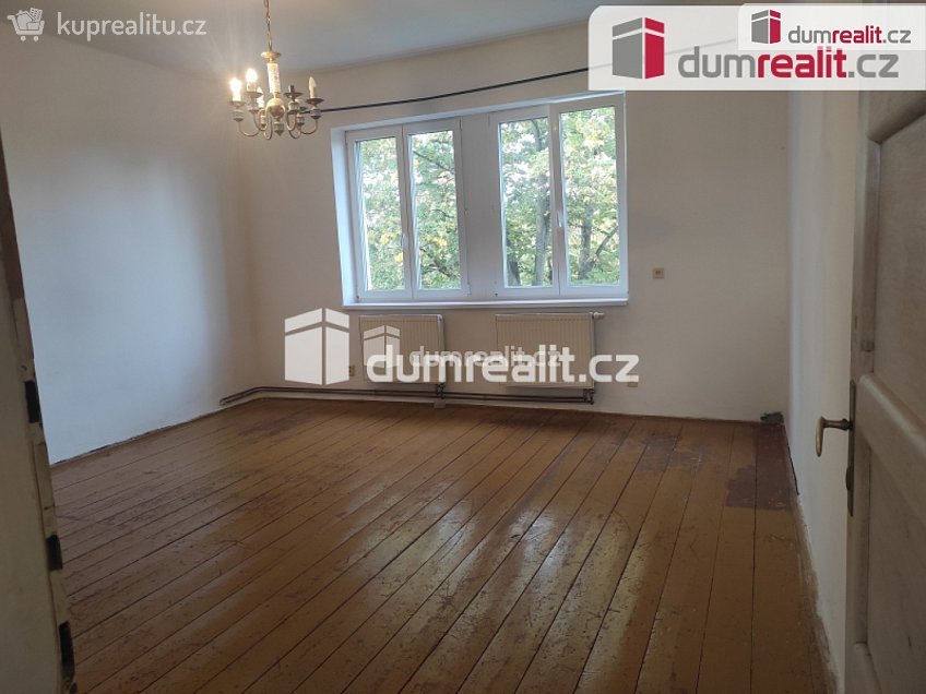 Pronájem bytu 3+1 85 m^2 Na Valech, Poděbrady 