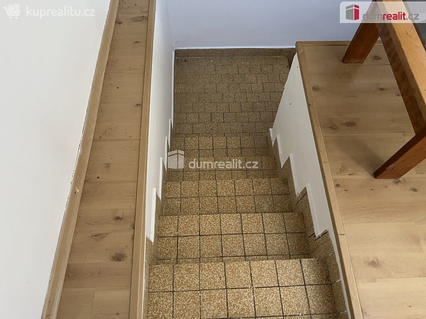 Prodej  rodinného domu 230 m^2 Věteřov, Věteřov 