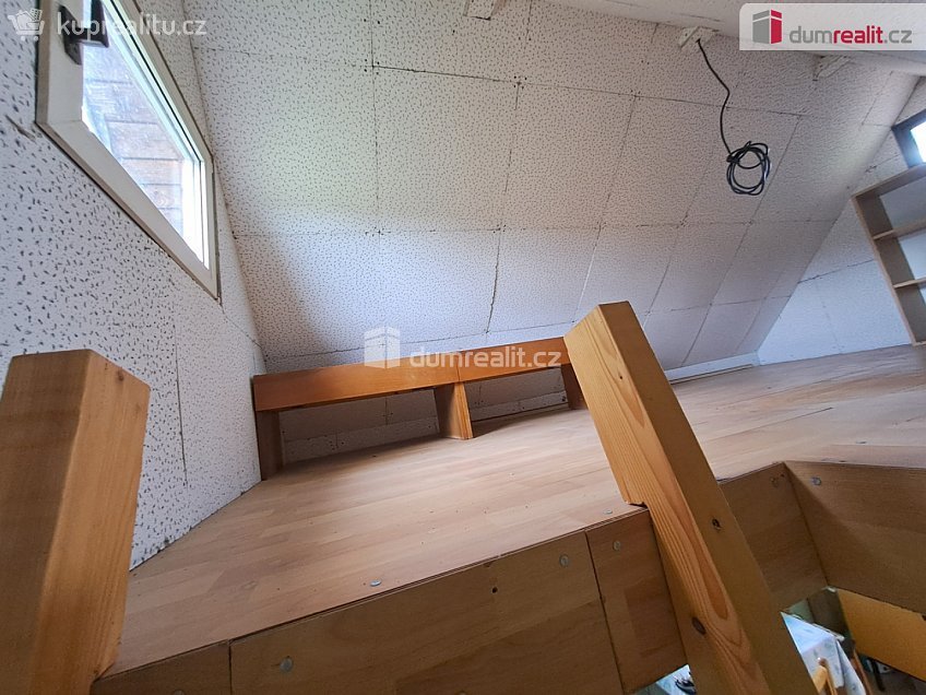 Prodej  zahrady 221 m^2 K Horkám, Praha 15 