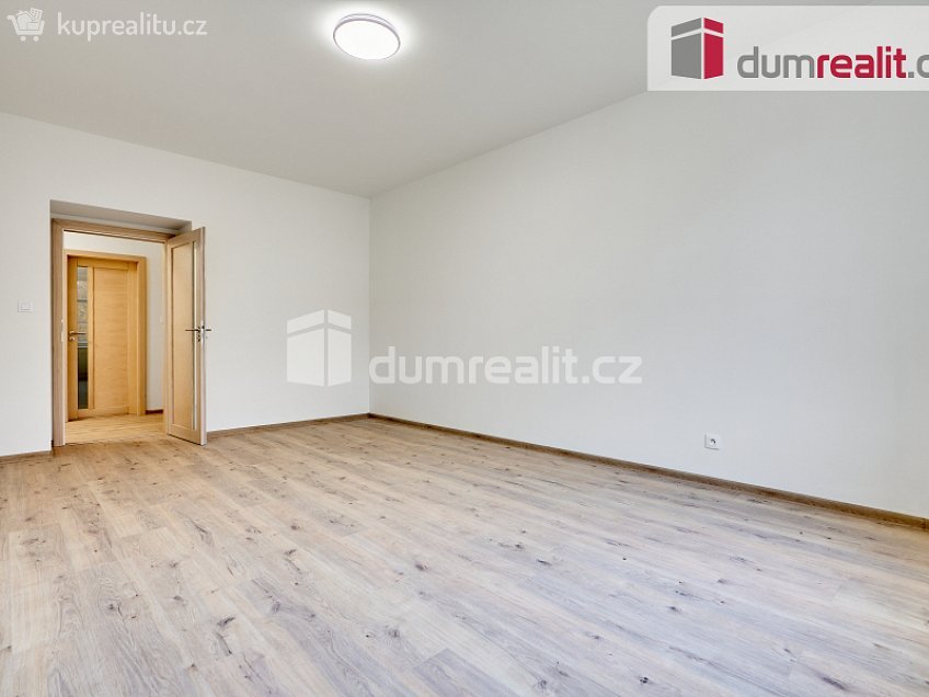 Prodej bytu 3+kk 91 m^2 nábřeží Jana Palacha, Karlovy Vary 