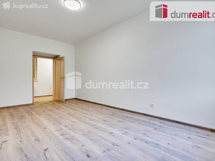 Prodej bytu 3+kk 91 m^2 nábřeží Jana Palacha, Karlovy Vary 
