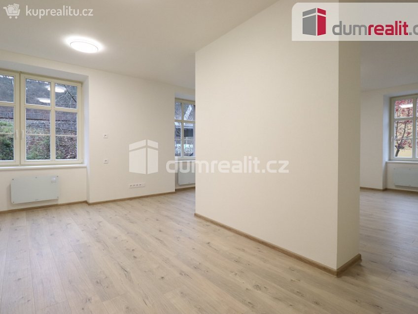 Prodej bytu 3+kk 91 m^2 nábřeží Jana Palacha, Karlovy Vary 