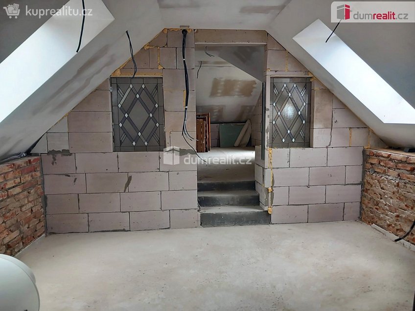 Prodej  rodinného domu 258 m^2 Kropáčova Vrutice, Kropáčova Vrutice 
