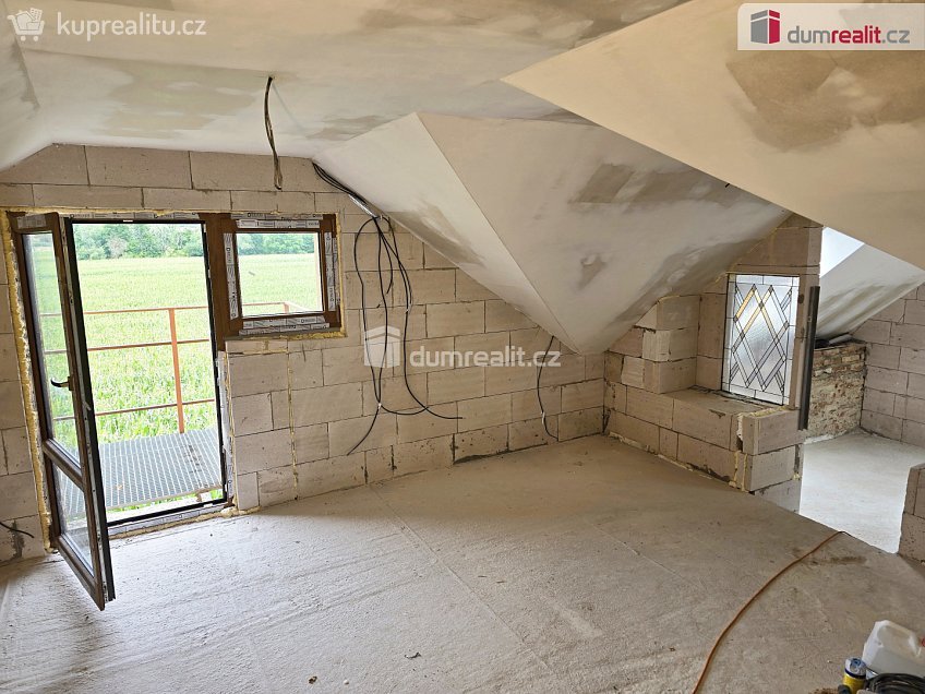 Prodej  rodinného domu 258 m^2 Kropáčova Vrutice, Kropáčova Vrutice 
